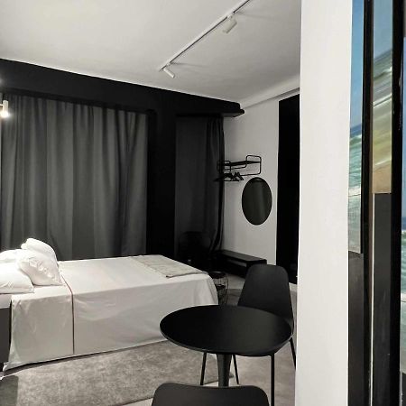 Appartement Dama Modern & Luxury à Málaga Extérieur photo